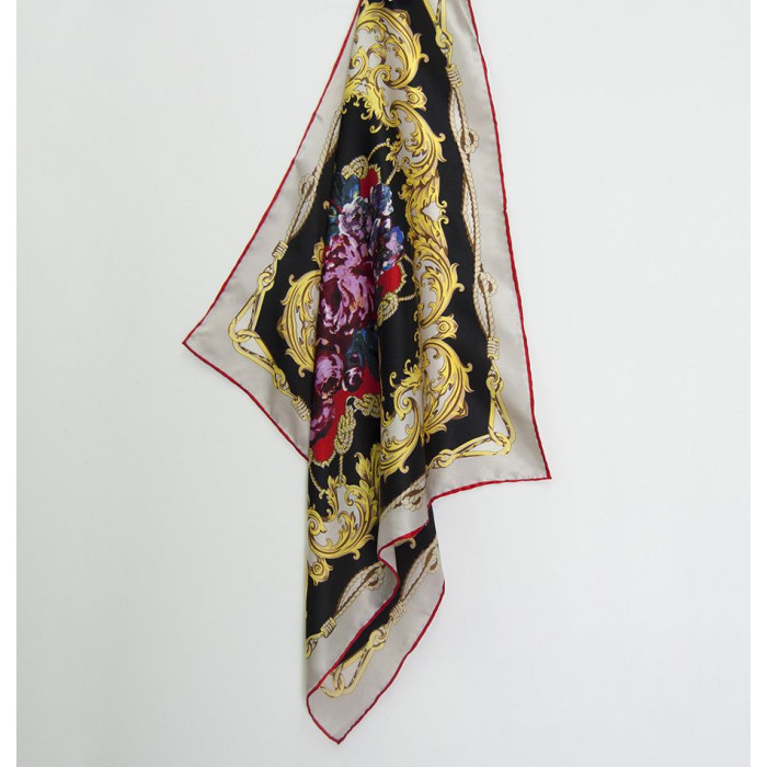 Шёлковый платочек в ярких цветах (модель 114550)